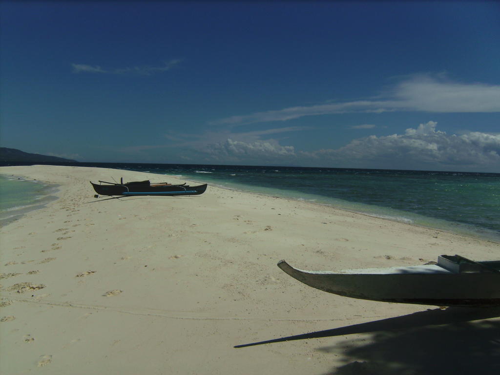 Santander Beach House - Cebu Villa Room photo