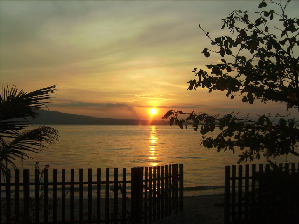 Santander Beach House - Cebu Villa Room photo