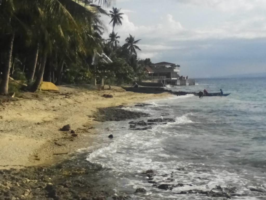 Santander Beach House - Cebu Villa Exterior photo